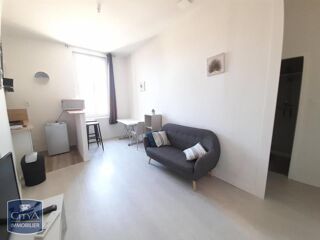  Appartement à louer 2 pièces 33 m²
