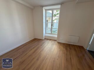  Appartement à louer 2 pièces 46 m²