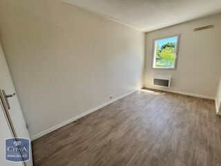  Appartement à louer 2 pièces 48 m²