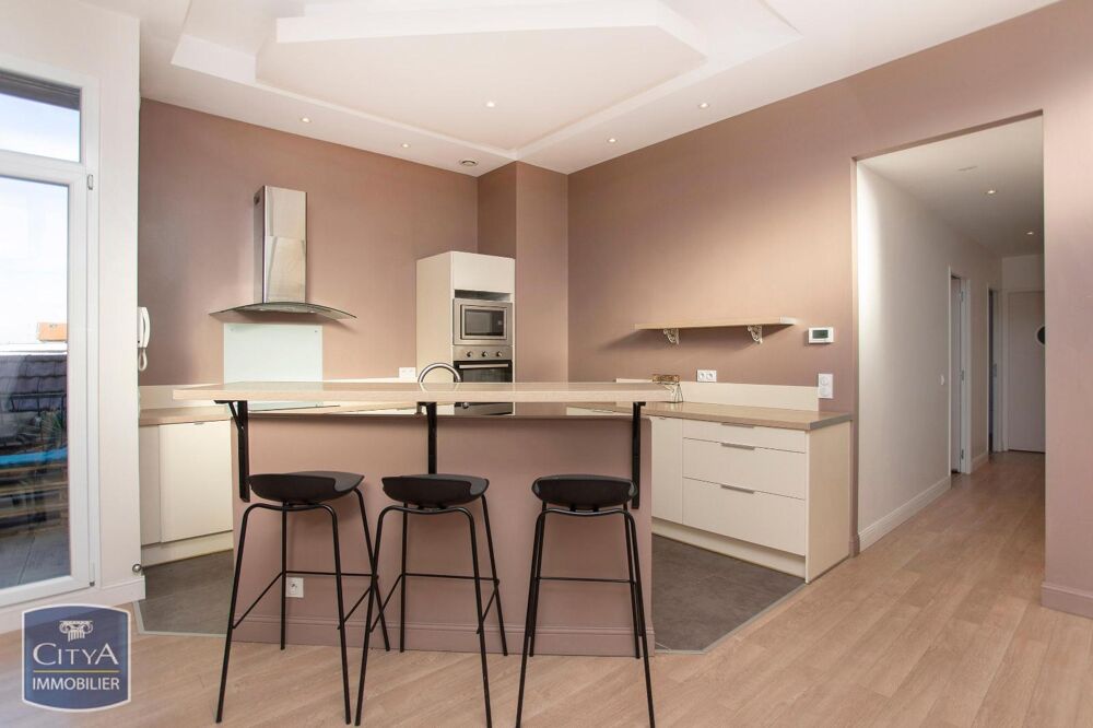 location Appartement - 5 pièce(s) - 193 m² Roanne (42300)