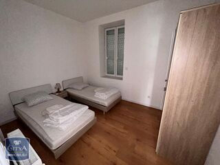  Appartement à louer 3 pièces 68 m²