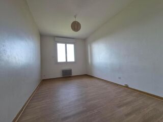  Appartement à louer 3 pièces 67 m²