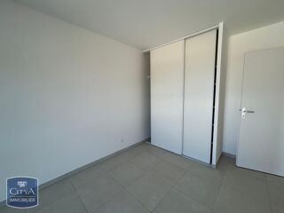  Appartement à louer 3 pièces 70 m²