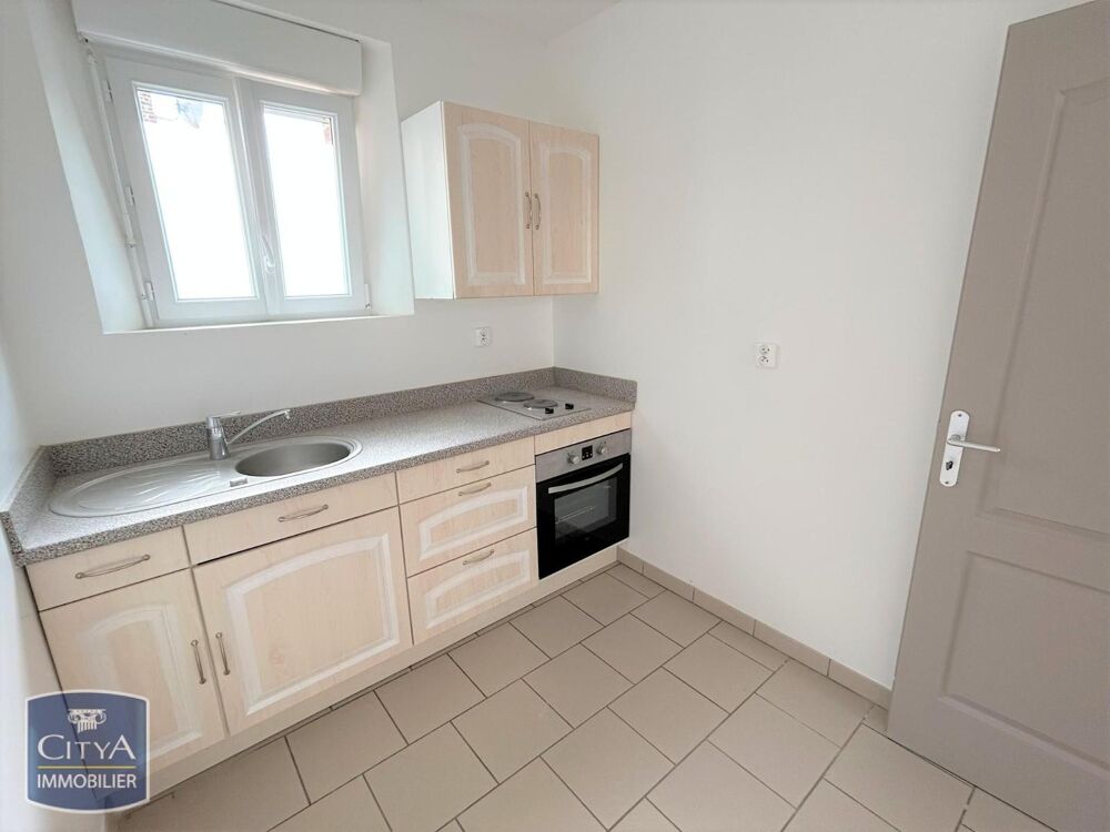 location Maison - 3 pièce(s) - 78 m² Toulis-et-Attencourt (02250)