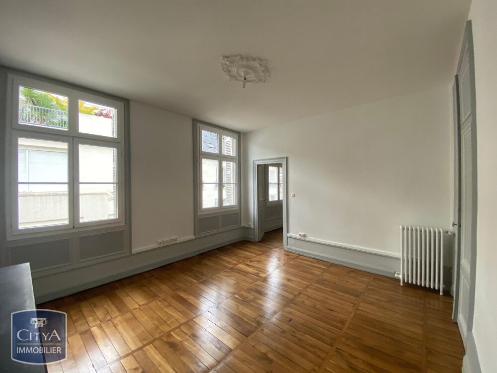 location Appartement - 2 pièce(s) - 64 m² Tours (37000)