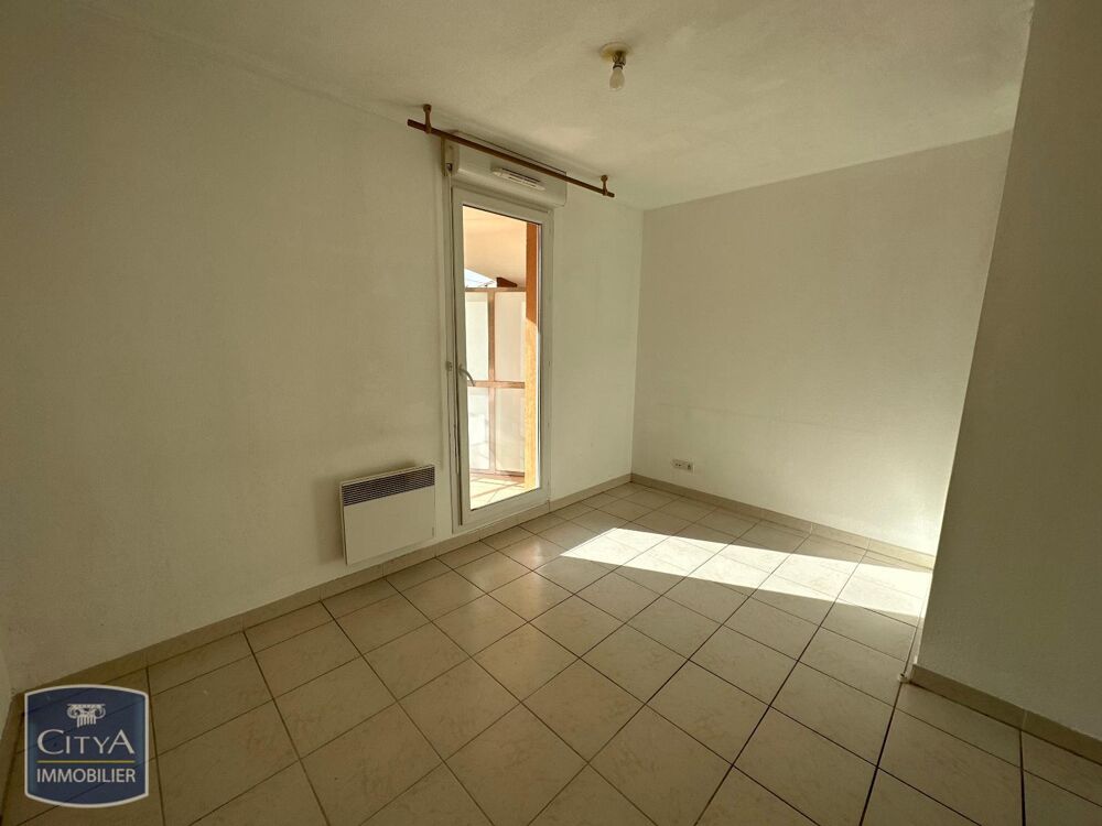 location Appartement - 2 pièce(s) - 44 m² Nîmes (30000)