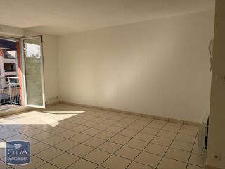  Appartement à louer 2 pièces 46 m²