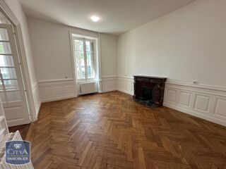  Appartement à louer 2 pièces 69 m²