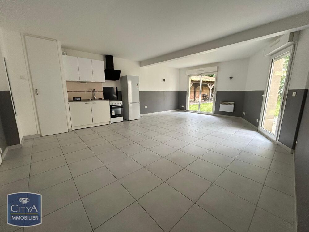 location Appartement - 2 pièce(s) - 54 m² Condé-sur-Vesgre (78113)