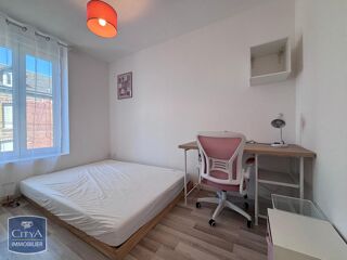  Appartement à louer 4 pièces 36 m²