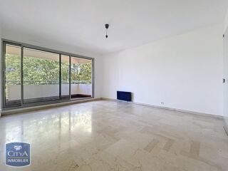  Appartement à louer 2 pièces 53 m²
