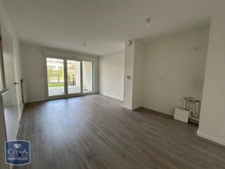  Appartement à louer 2 pièces 43 m²