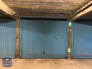  Parking / Garage � louer 