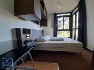  Appartement à louer 3 pièces 52 m²