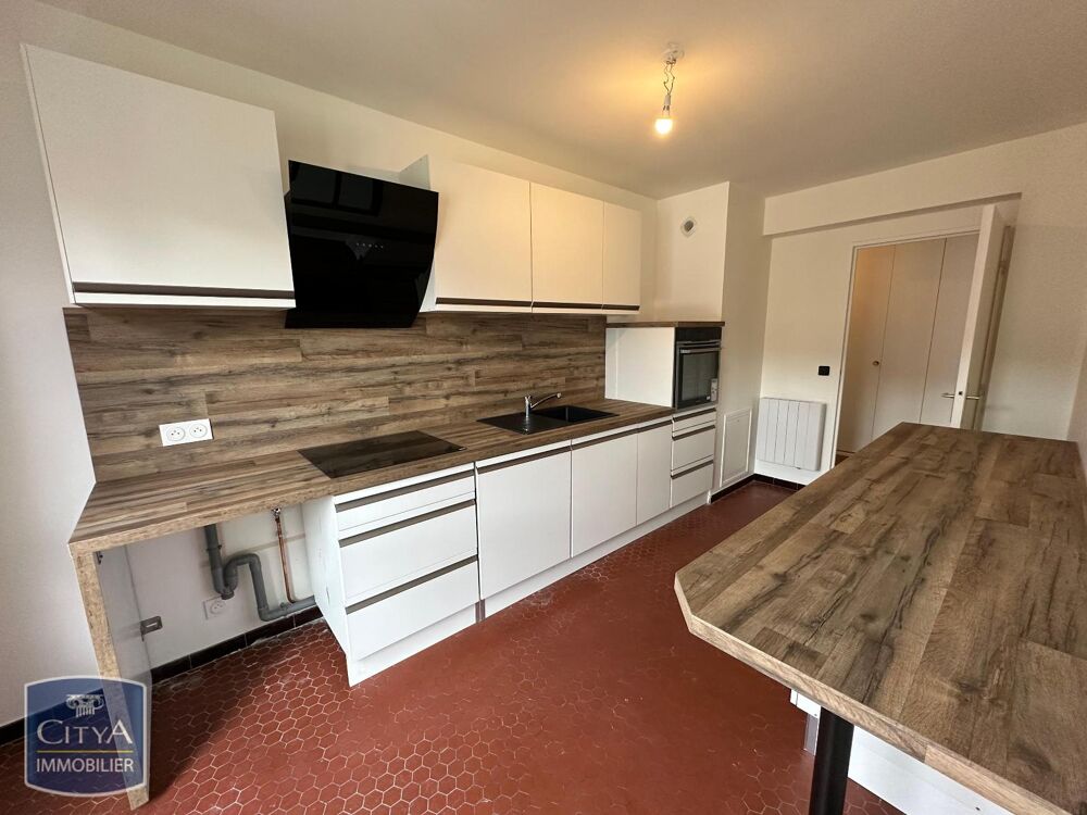 À LOUER : Appartement T3 situé à Châteauroux (36000). Ce....