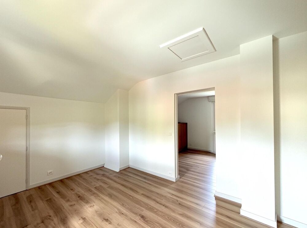 location Maison - 6 pièce(s) - 106 m² Exincourt (25400)