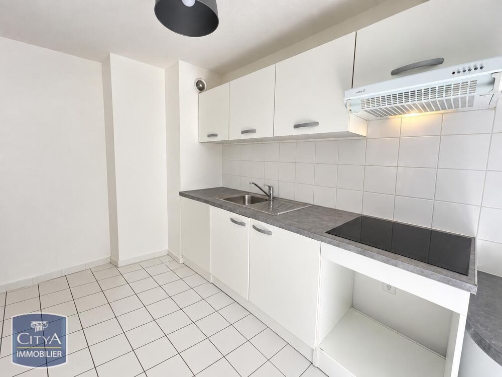 location Appartement - 2 pièce(s) - 48 m² Nîmes (30000)