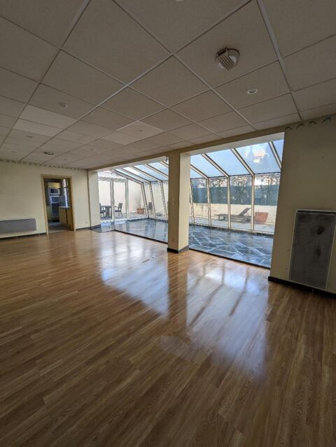 LOCAL PROFESSIONNEL 75m&sup2; - PROCHE PALAIS DES CONGR&Egrave;S ... 590 66000 Perpignan