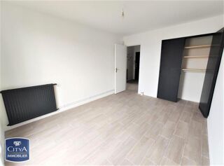  Appartement à louer 2 pièces 56 m²
