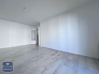  Appartement à louer 3 pièces 67 m²
