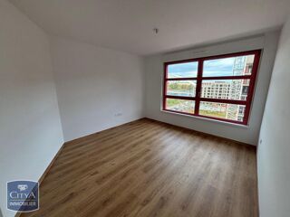  Appartement à louer 3 pièces 64 m²