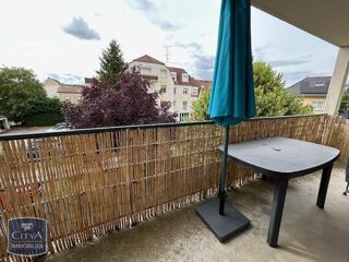  Appartement à louer 3 pièces 70 m²