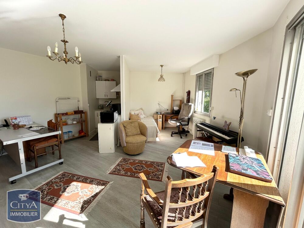 À louer - Studio de 33,40 m² - Tours Nord - RESIDENCE SE....