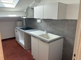  Appartement à louer 3 pièces 40 m²