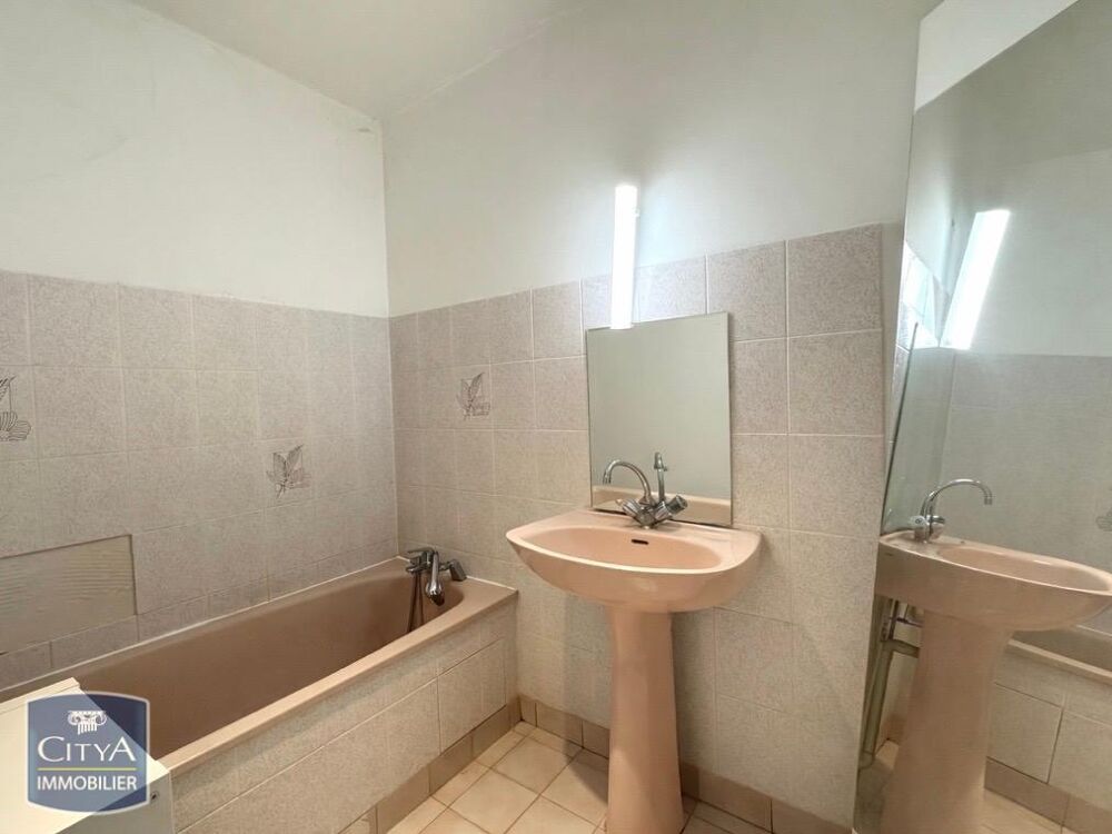location Appartement - 2 pièce(s) - 53 m² Tours (37000)