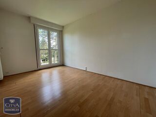 location Appartement - 2 pièce(s) - 50 m² Blois (41000)