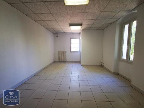 &Agrave; LOUER : Local professionnel id&eacute;alement situ&eacute; au Pon... 410 84130 Le pontet