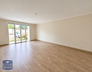  Appartement à louer 3 pièces 85 m²
