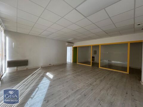 À LOUER : Spacieux Local commercial / professionnel a... 670 24000 Perigueux
