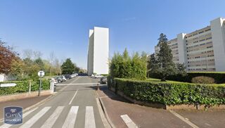  Parking / Garage à louer 