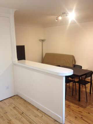  Appartement à louer 2 pièces 46 m²