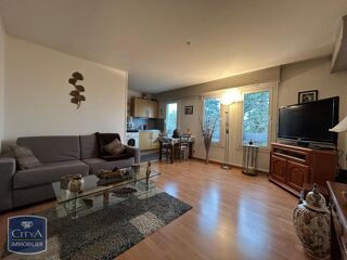  Appartement à louer 1 pièce 32 m²