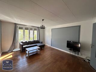  Appartement à louer 4 pièces 95 m²
