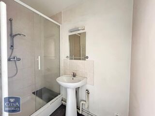  Appartement à louer 2 pièces 37 m²