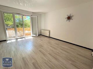  Appartement à louer 1 pièce 35 m²