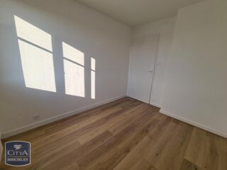  Appartement à louer 2 pièces 42 m²