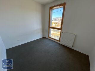  Appartement à louer 3 pièces 55 m²