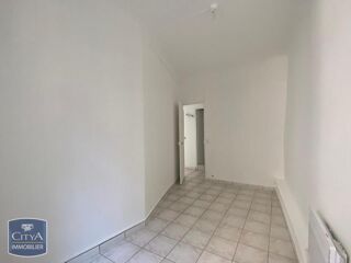  Appartement à louer 2 pièces 33 m²