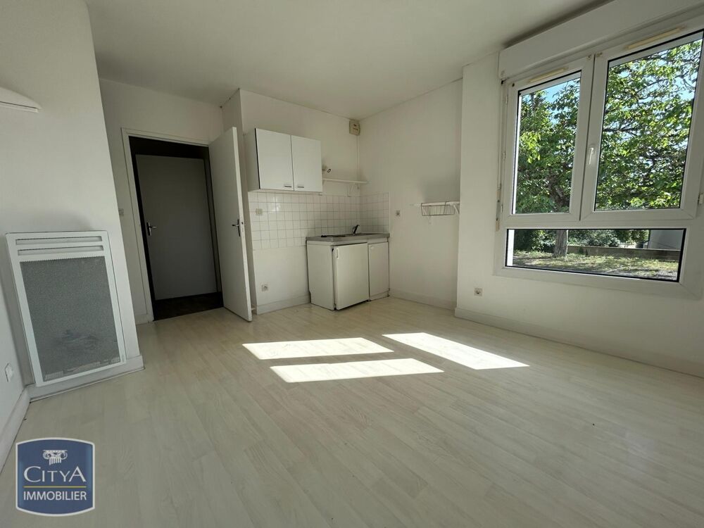 location Appartement - 1 pièce(s) - 23 m² Poitiers (86000)
