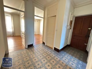  Appartement à louer 3 pièces 69 m²