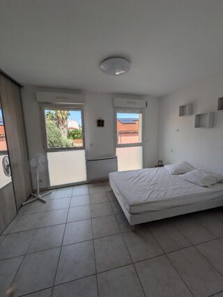  Appartement à louer 4 pièces 84 m²