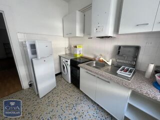  Appartement à louer 2 pièces 56 m²