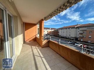  Appartement � louer 4 pi�ces 89 m� Saint-raphael