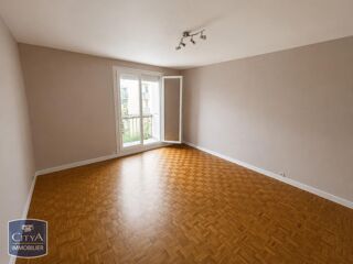  Appartement à louer 3 pièces 55 m²