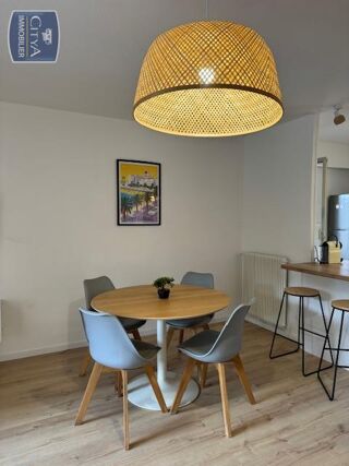  Appartement à louer 3 pièces 70 m²