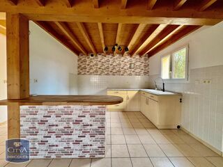 location Maison - 5 pièce(s) - 101 m² Lagorce (33230)